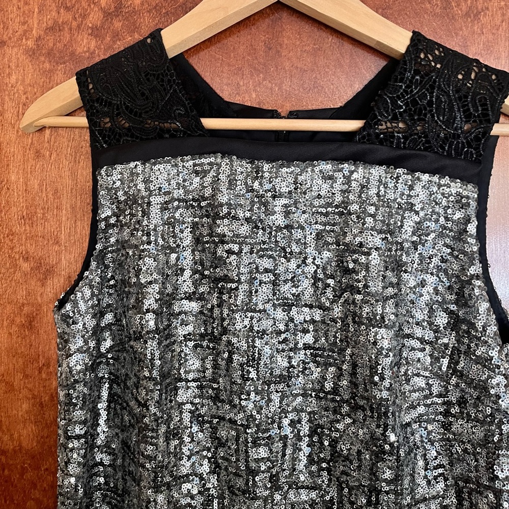 Carmen Marc size 4 Carmen Marc Valvo Black lace and silver sequin dress.